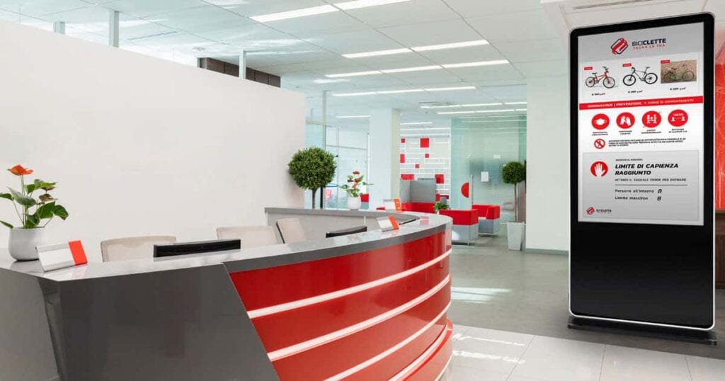 Il Digital Signage intelligente per gestire ingressi e persone in modo semplice e sicuro